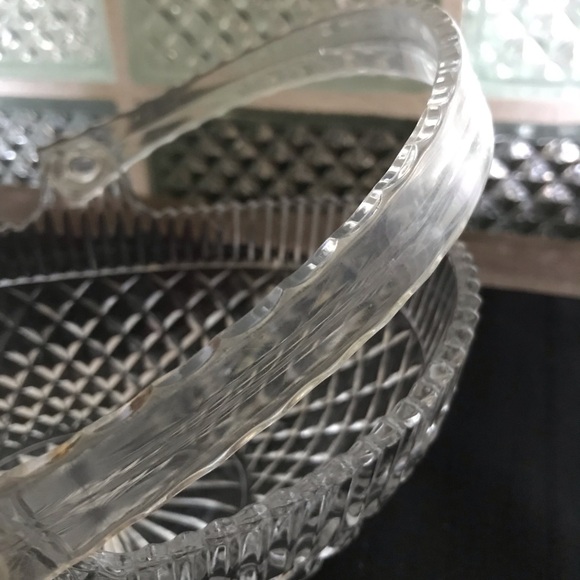 Crystal Basket Great for Easter - Picture 6 of 8